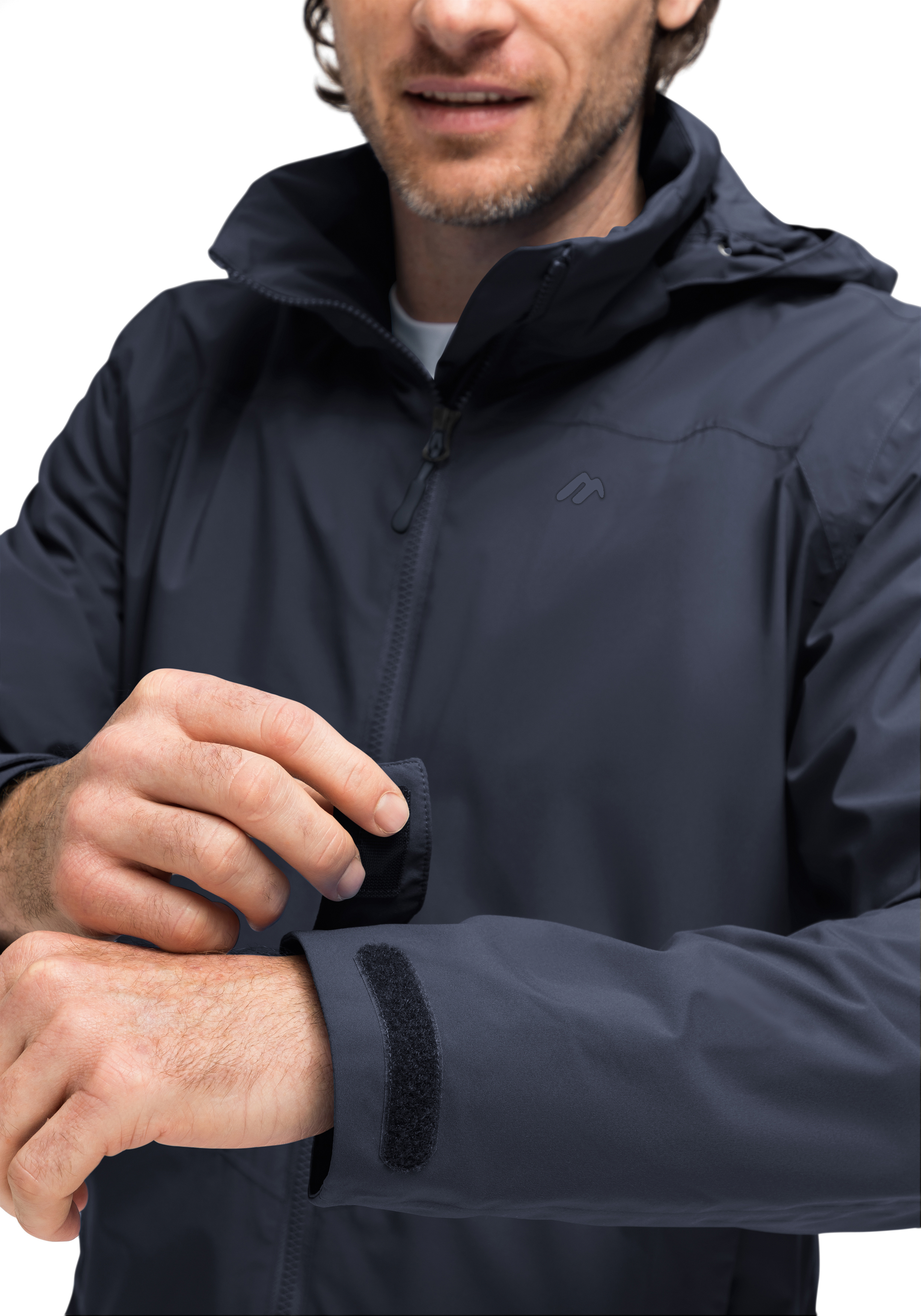 Bekleidung, Mantel, Jacke, Bekleidung, Mantel, Jacke, Gesicht, Person, Bekleidung, Mantel, Jacke, Gesicht, Person, Regenjacke, Reißverschluss, Weißes T-Shirt, rote Jacke, Klettverschluss