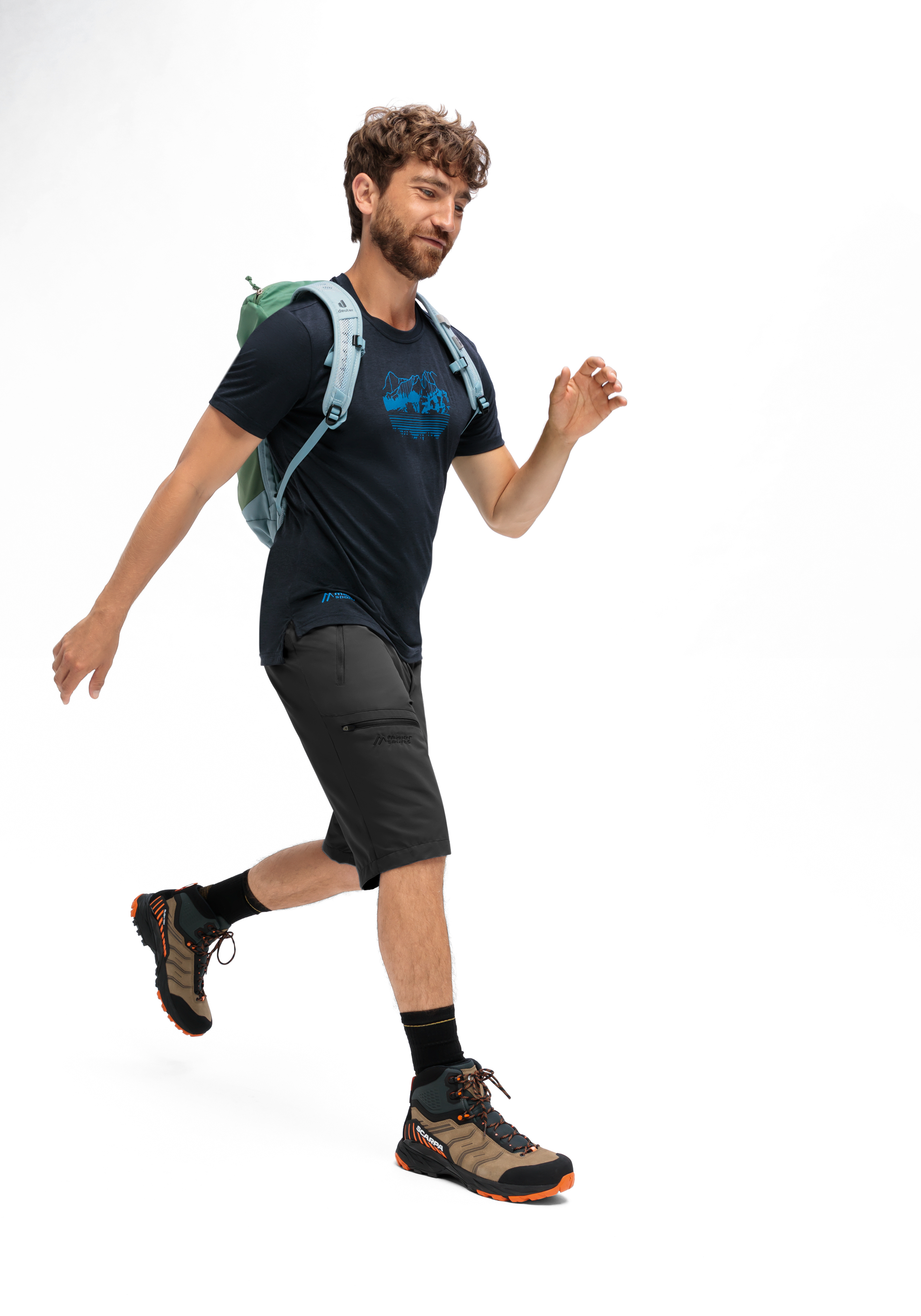 Kurze Hose, Schuh, Junge, Person, Jugendlich, Kurze Hose, Schuh, Junge, Person, Jugendlich, Kurze Hose, Schuh, Junge, Person, Jugendlich, Kurze Hose, Schuh, Junge, Person, Jugendlich, Rucksack, T-Shirt, Shorts, Wanderschuhe, Sportbekleidung