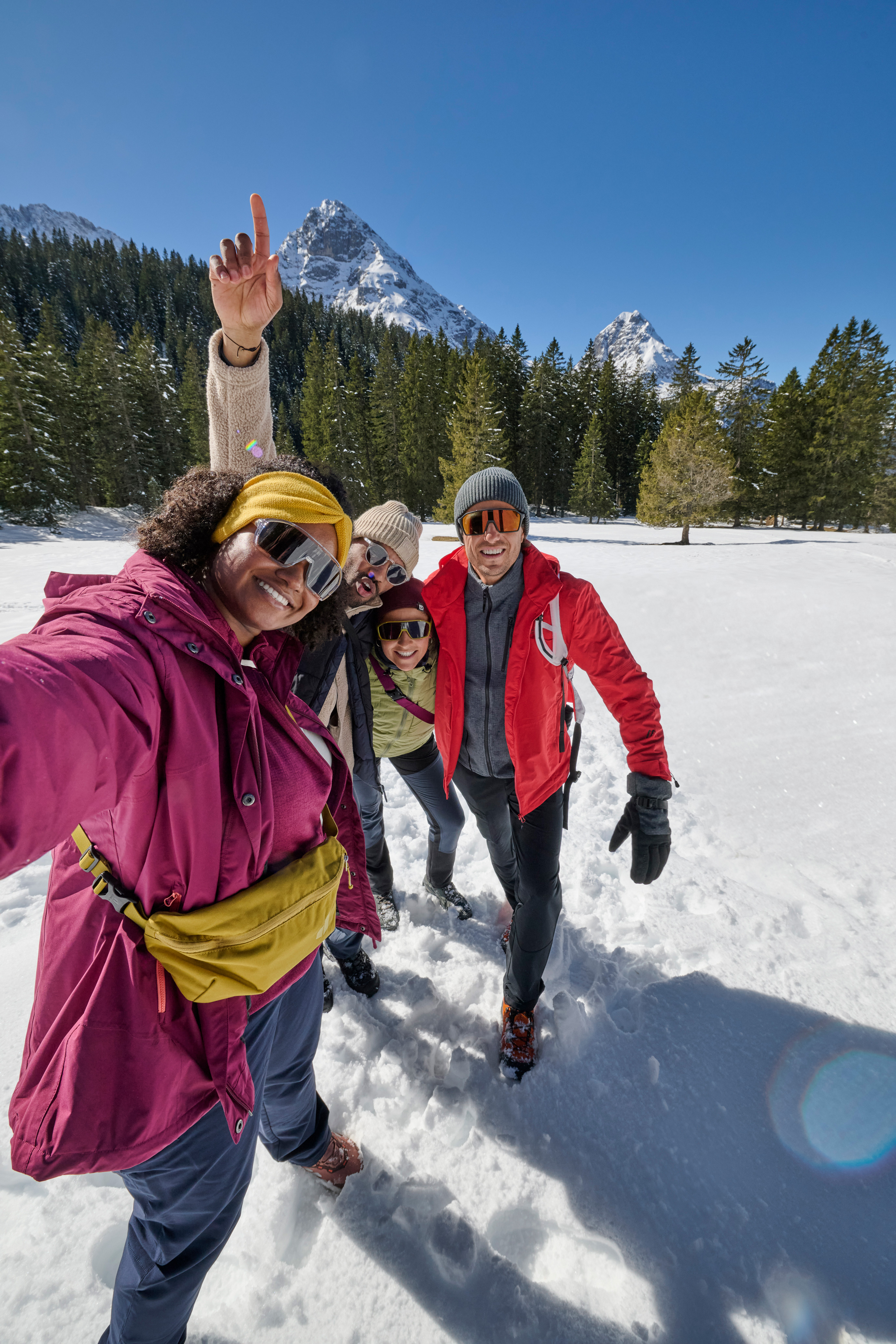 FLT2505_2285_250622_72dpi Handschuh, Brille, Natur, Draußen, Mantel