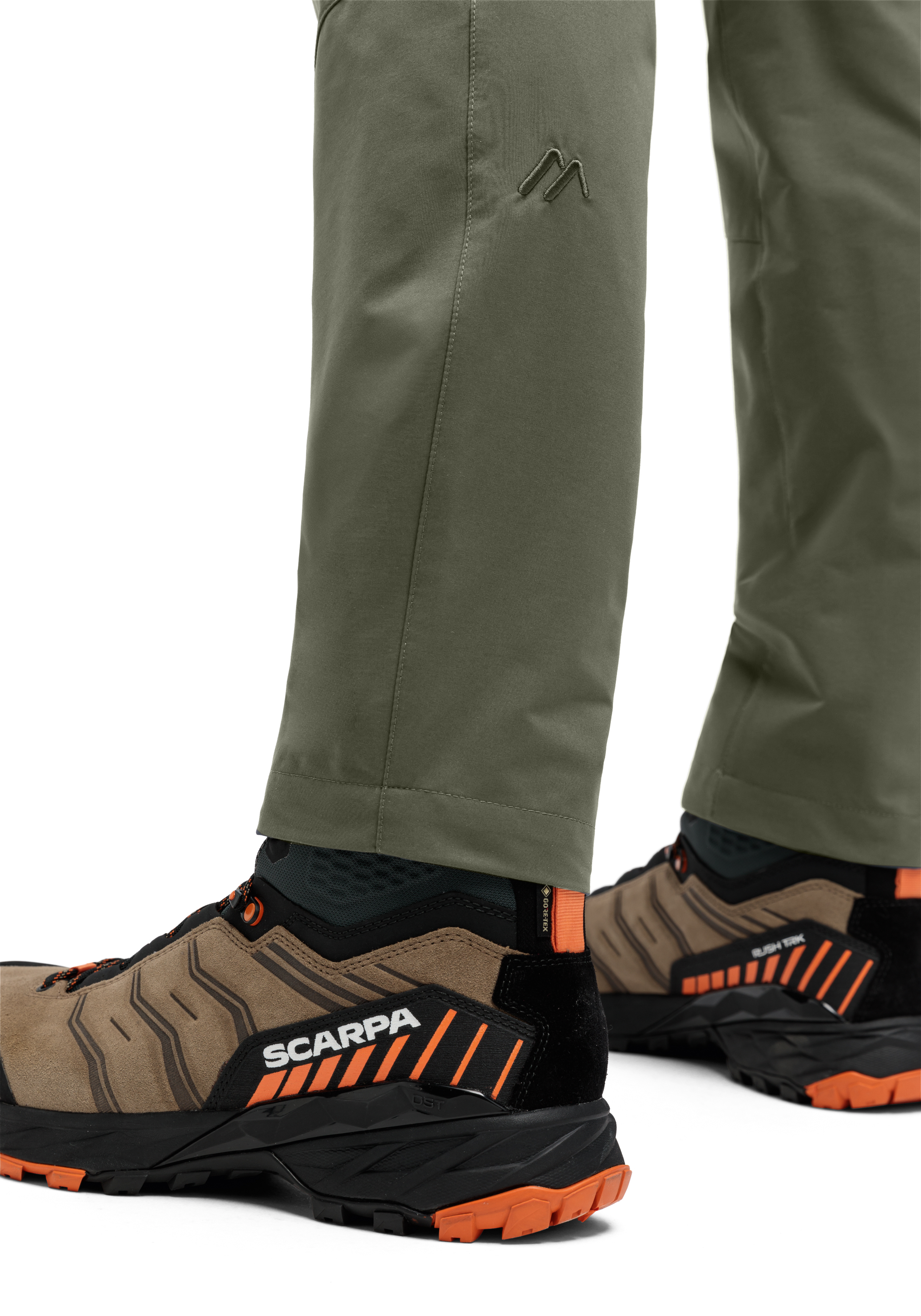 Nil Loop hiking pants, olivgrün, slim fit, Elastikstoff, Logo-Stickerei, Hikinghose, Olivgrün, Reißverschluss, Naht, Logo, outdoor pants, olivgrün, Softshell, Nahtendetails, Logo-Patch
