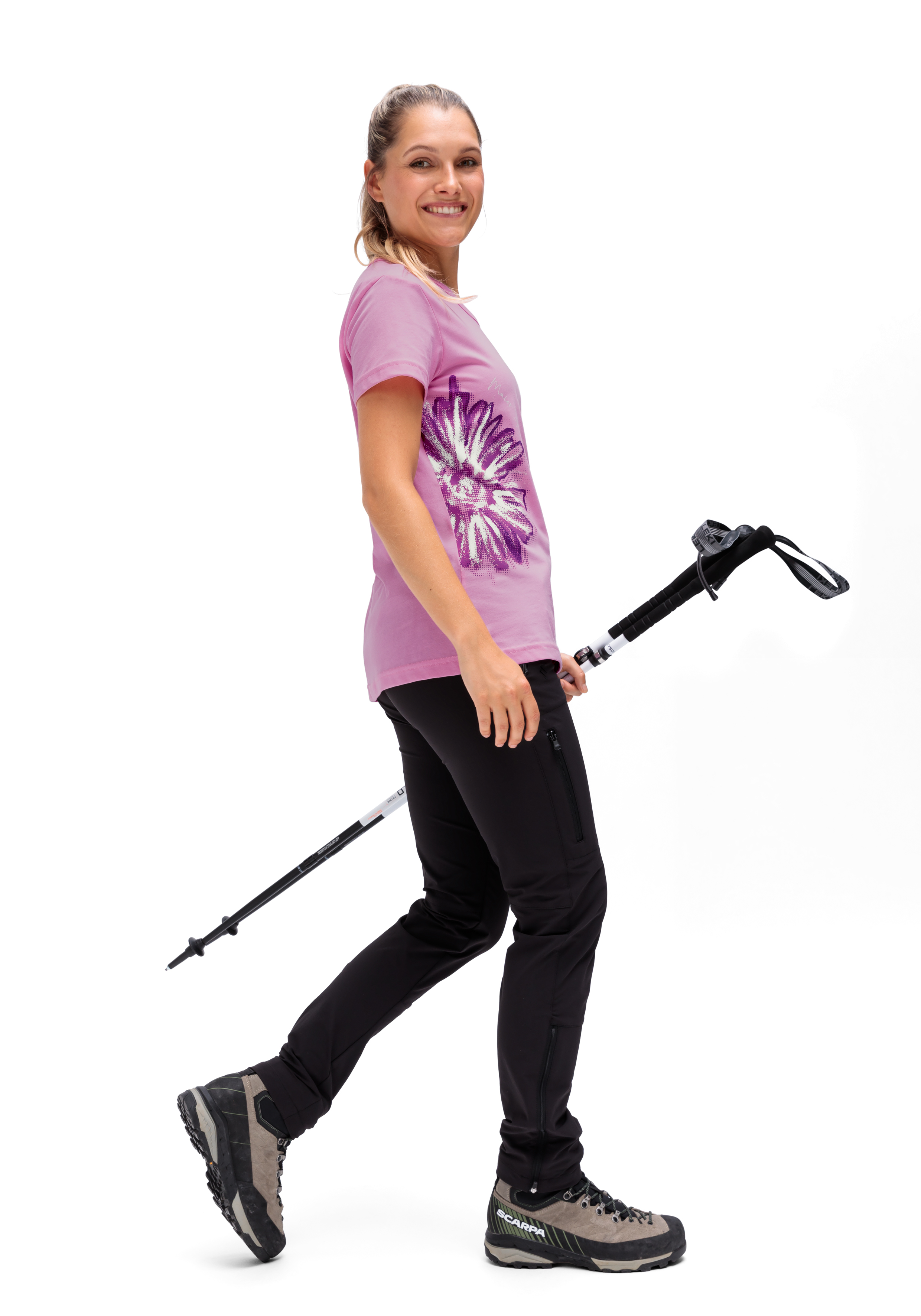 Trekkinghose, Hikingschuh, Stöcke, Outdoorshirt, Sportoutfit