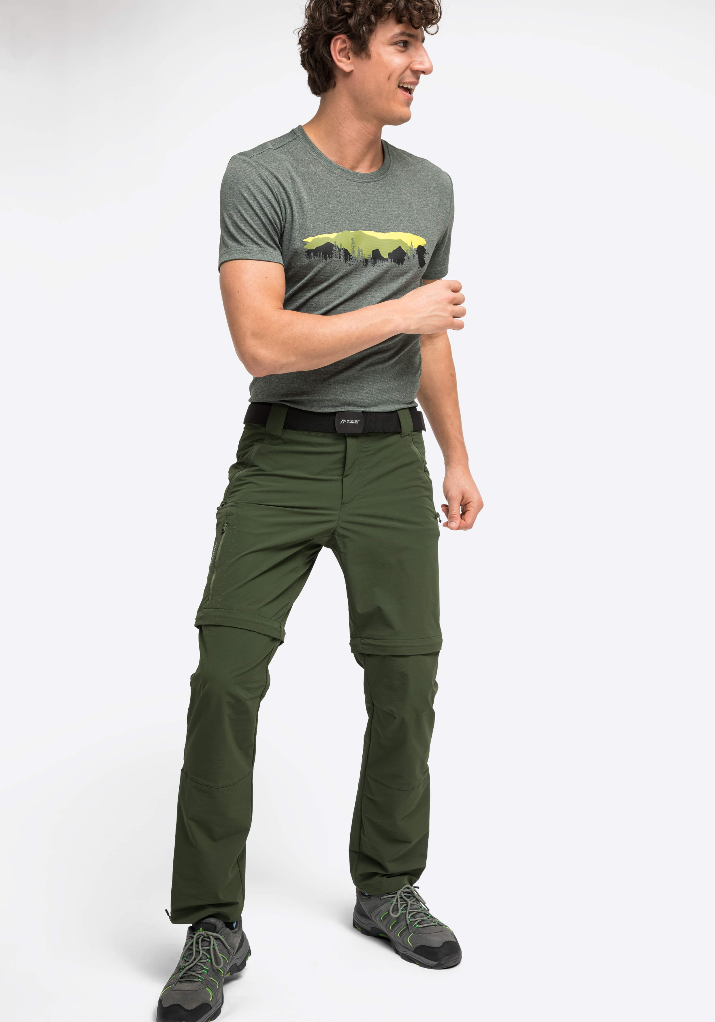 Hosen, Gürtel, T-shirt, Mann, Person