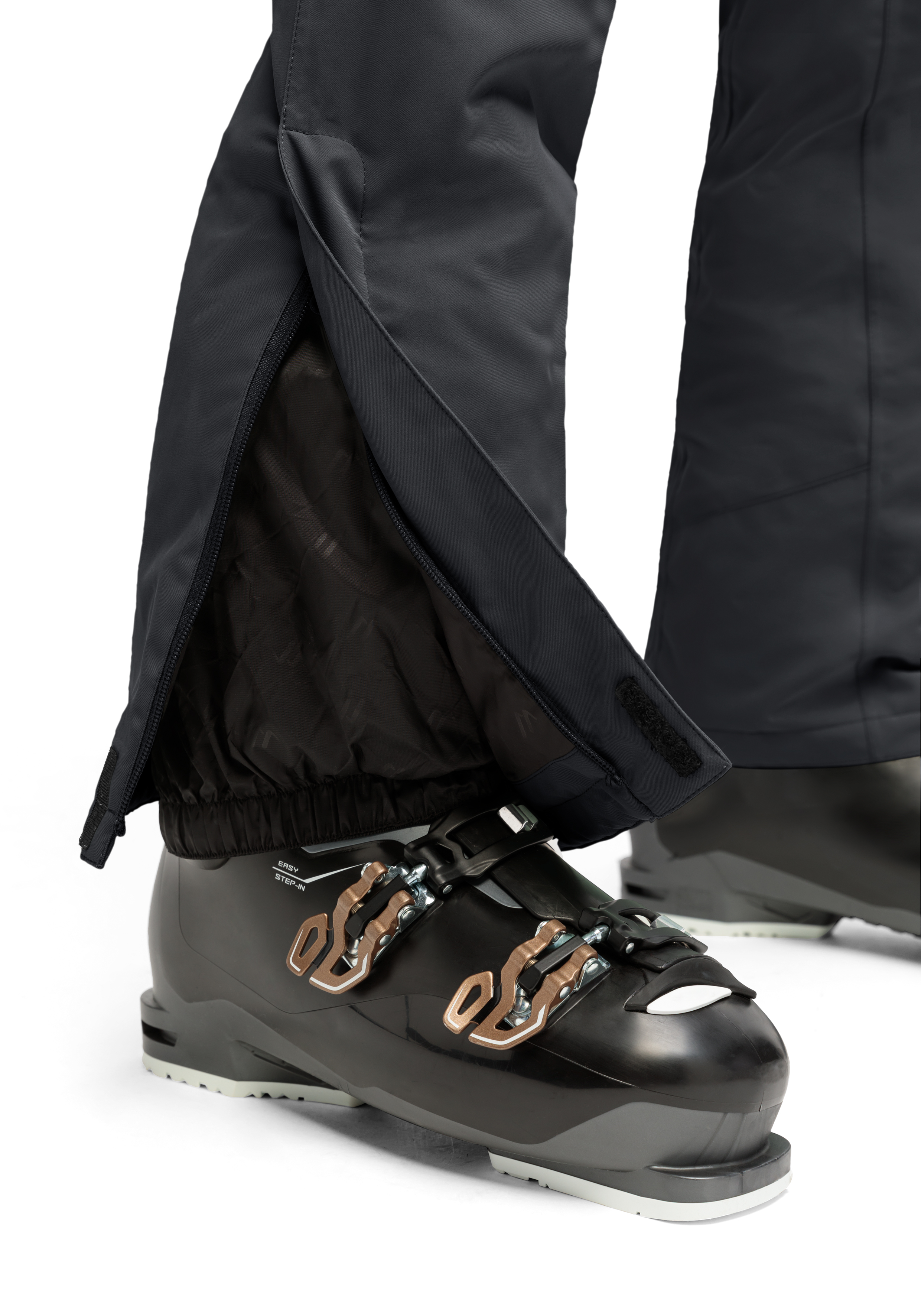 Ronka 2.1 Stiefel, Kleidung, Schuhwerk, Mantel, Bekleidung, Mantel, Schuh, Stiefel, Person, Bekleidung, Mantel, Schuh, Stiefel, Person
