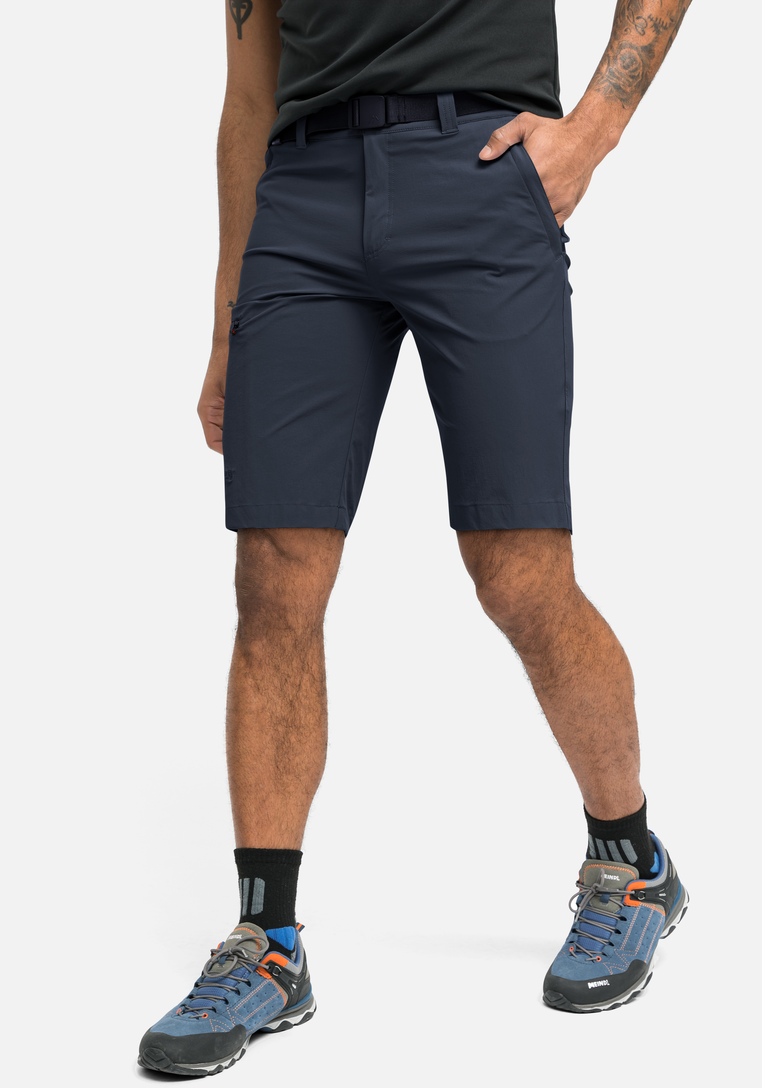 Kurze Hose, Schuh, Sneaker, Mann, Person