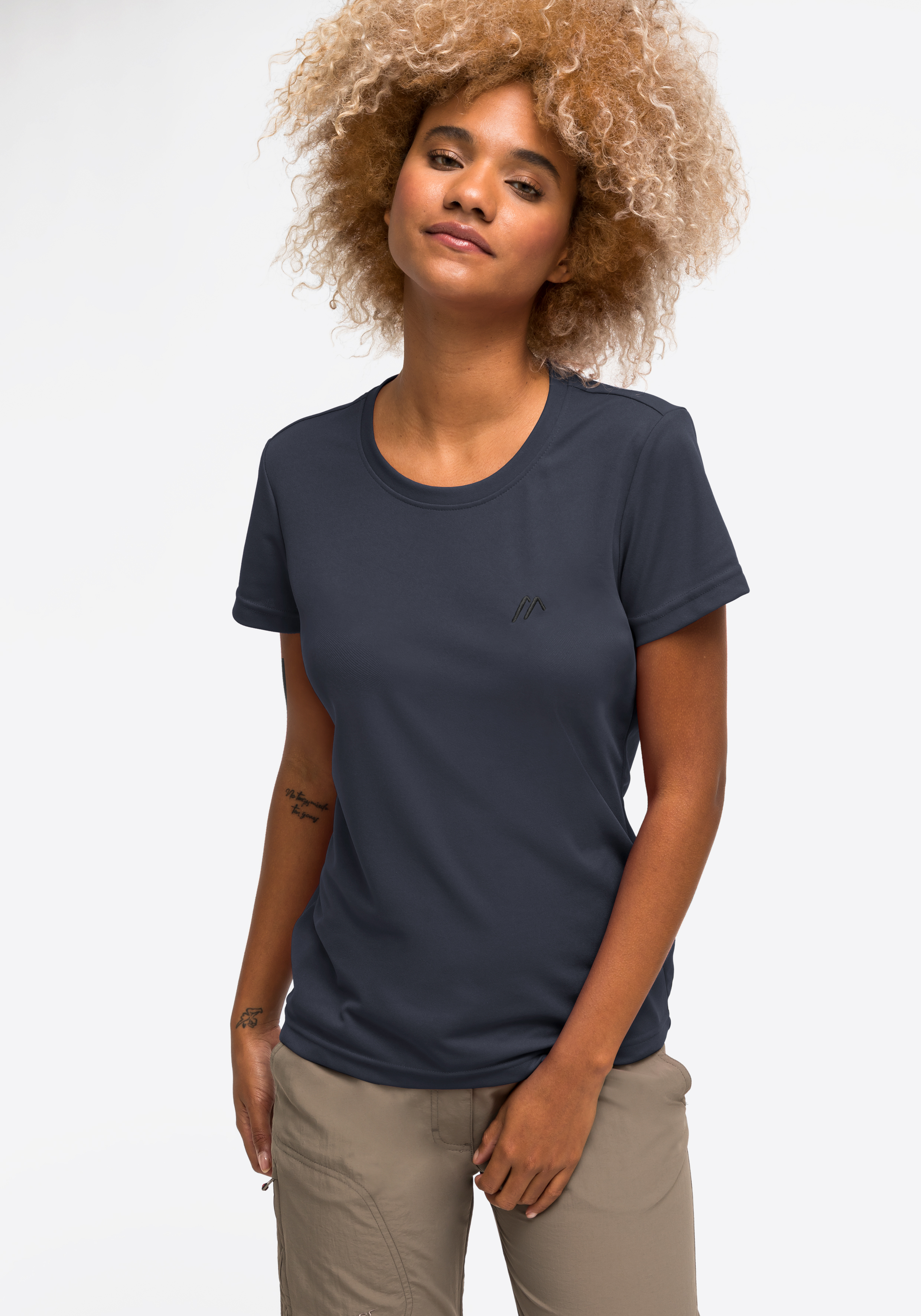 T-shirt, Ärmel, Erwachsener, Person, Frau, T-shirt, Ärmel, Erwachsener, Person, Frau