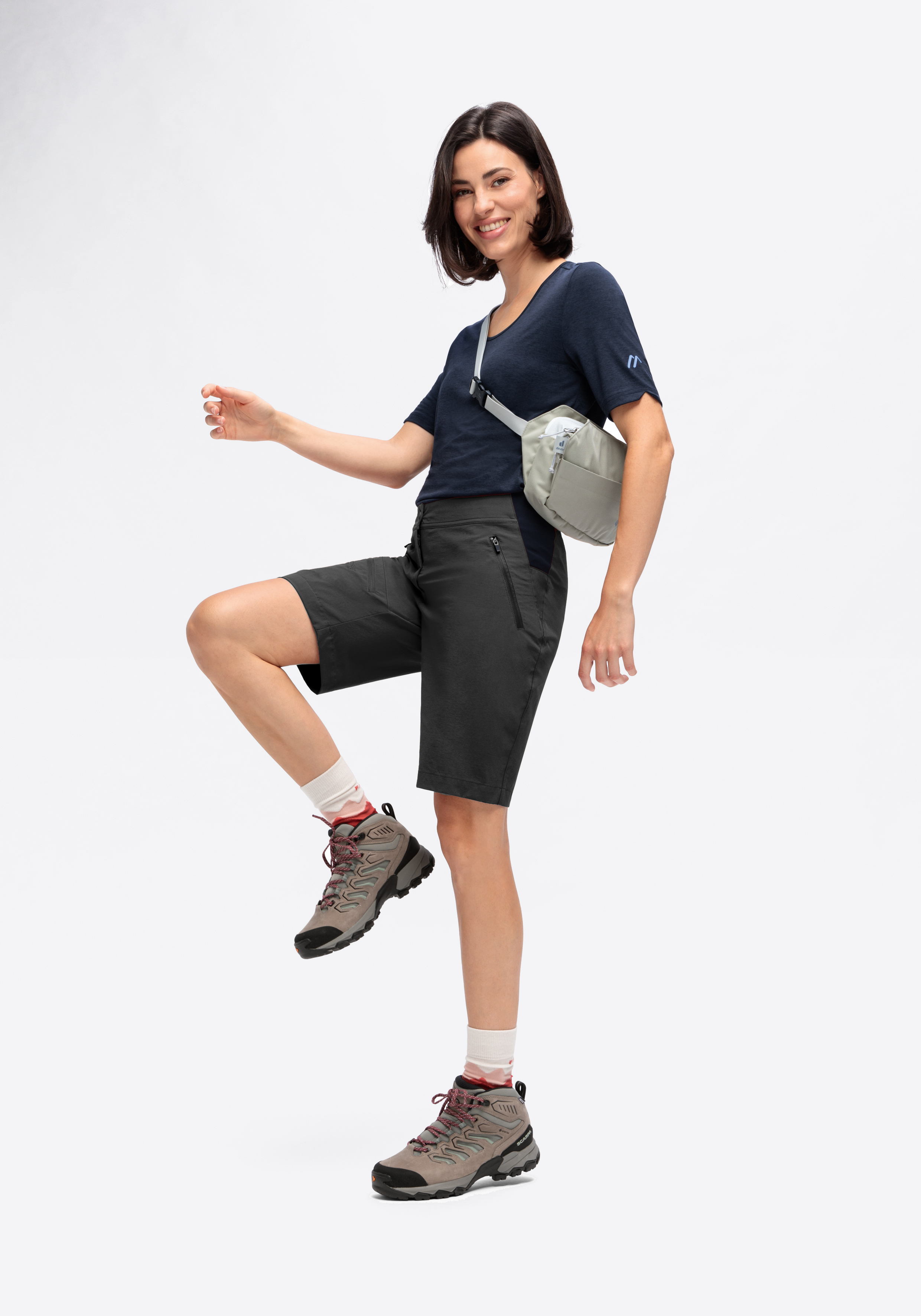 Schuhwerk, Schuh, Kurze Hose, Person, Turnschuh