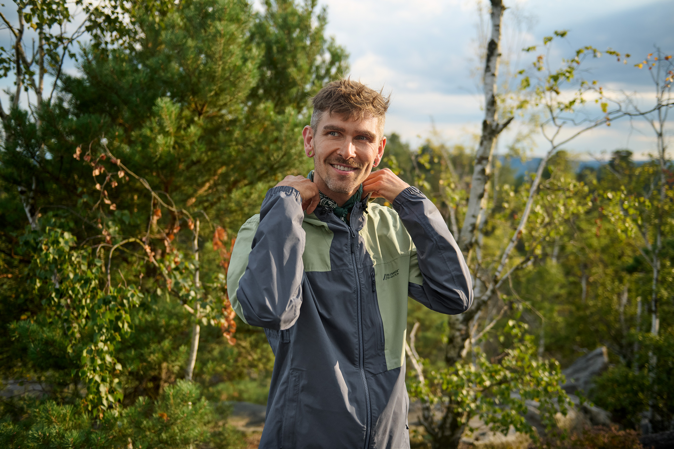 FLT2402_7991_250222 Mantel, Jacke, Photographie, Mann, Person