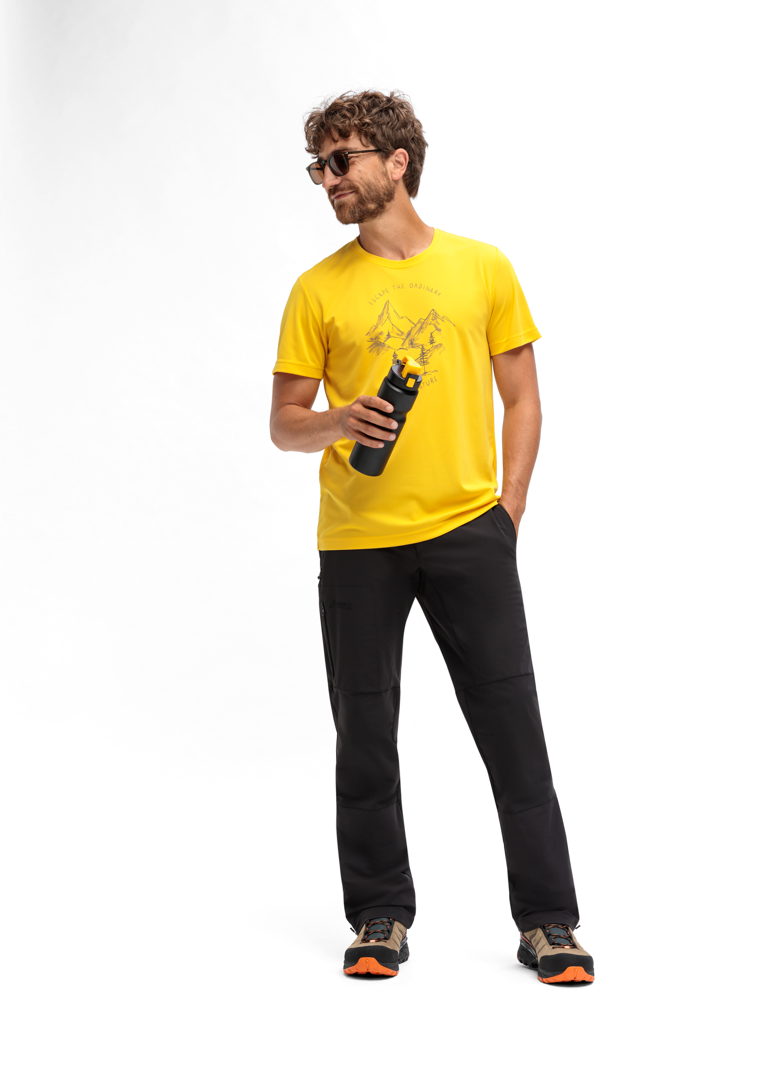 T-shirt, Shaker, Person, Hosen, Hemd, T-shirt, Shaker, Hosen, Person, Ärmel