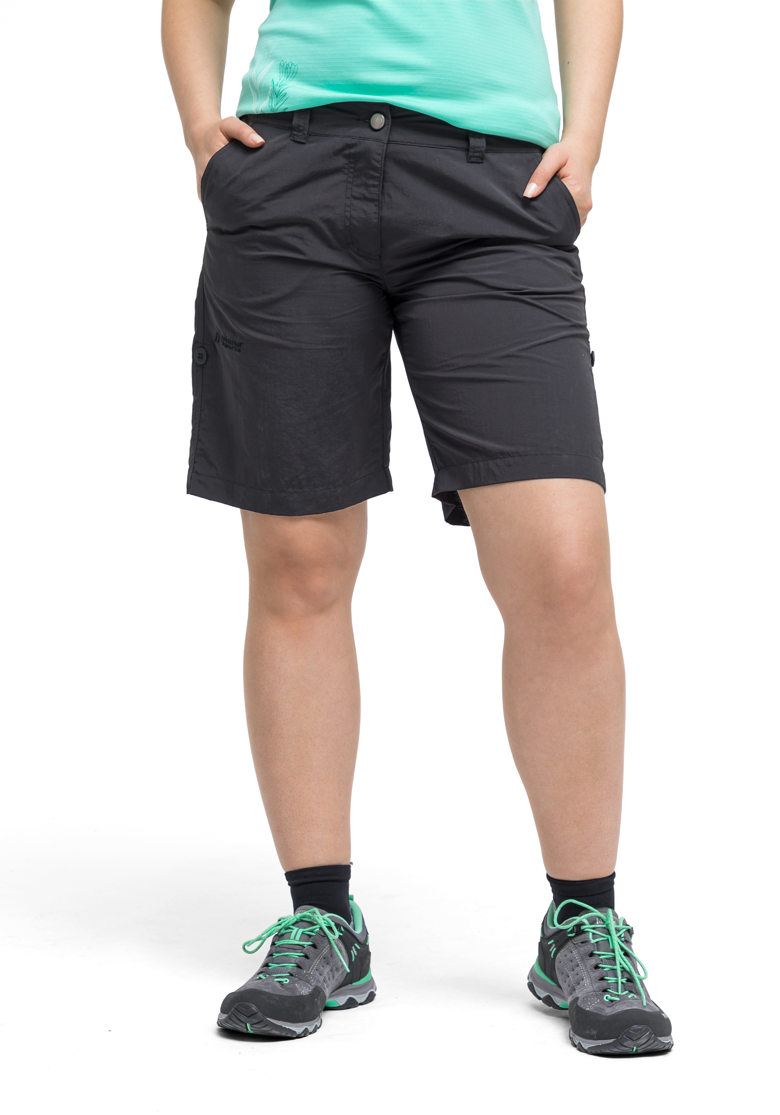 Nidda Bekleidung, Kurze Hosen, Schuh, Sneaker, Person, Bekleidung, Kurze Hosen, Schuh, Person, Turnschuh