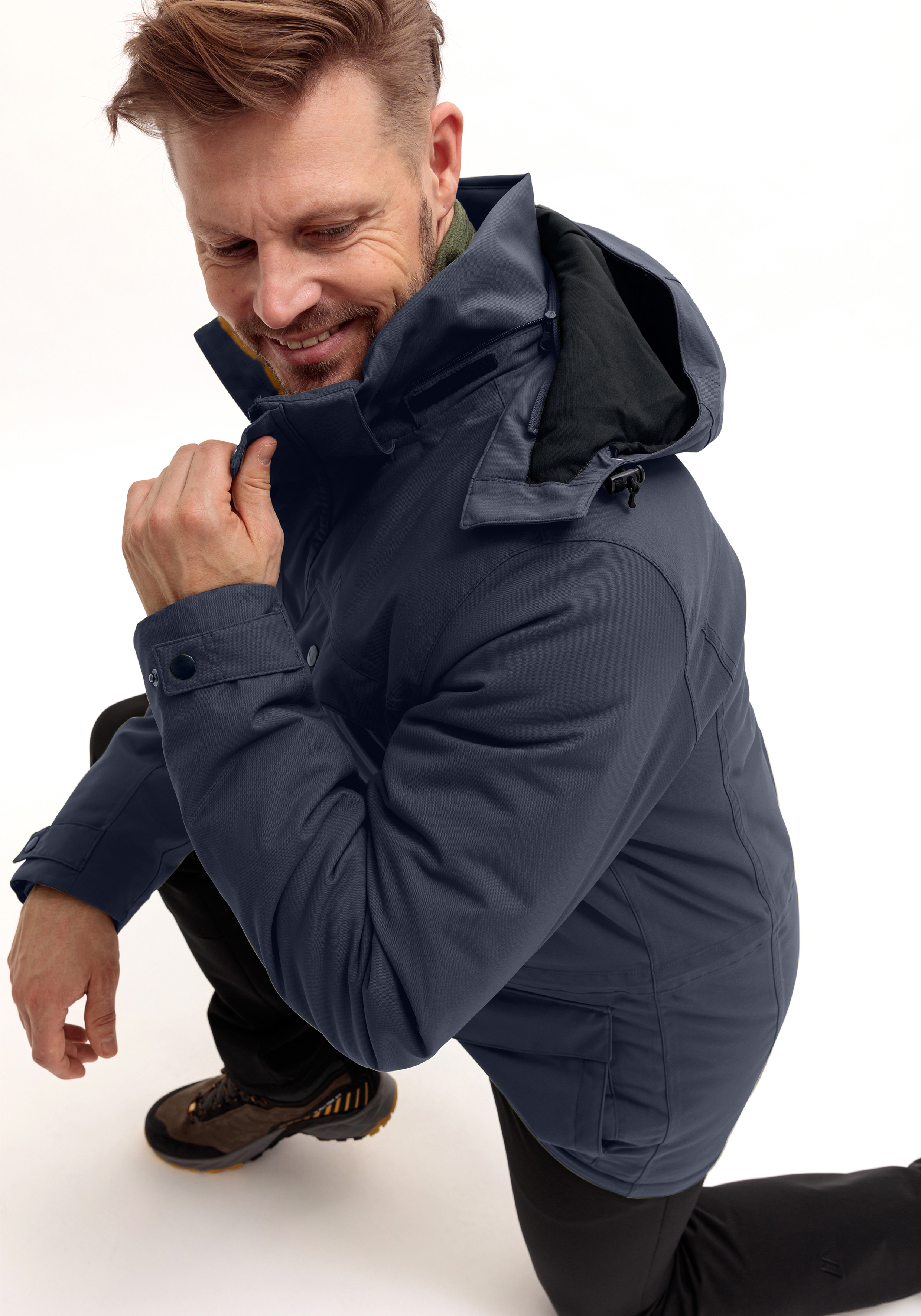 KNUTH Mantel, Jacke, Finger, Person, Mann, Jacke, Winterjacke, Herrenjacke, Reißverschluss, Kapuze