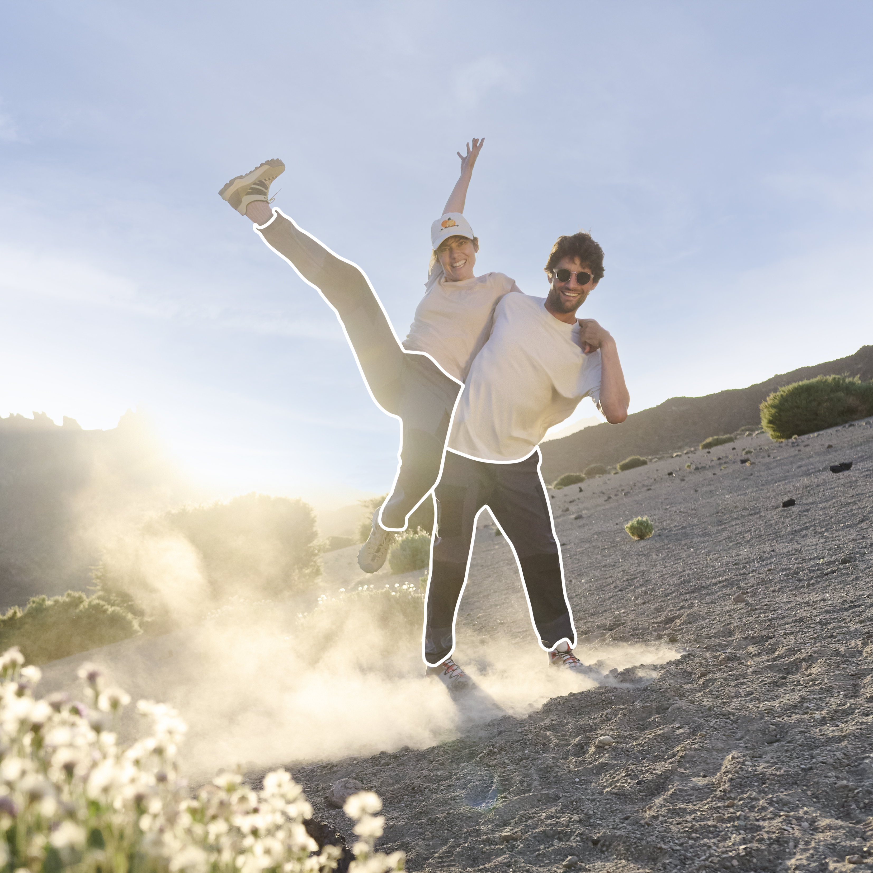 202509_Maier_Sport_Teneriffa_05228_ret_Outline_1zu1_neu outdoor, personen, wandern, staub, bewegung