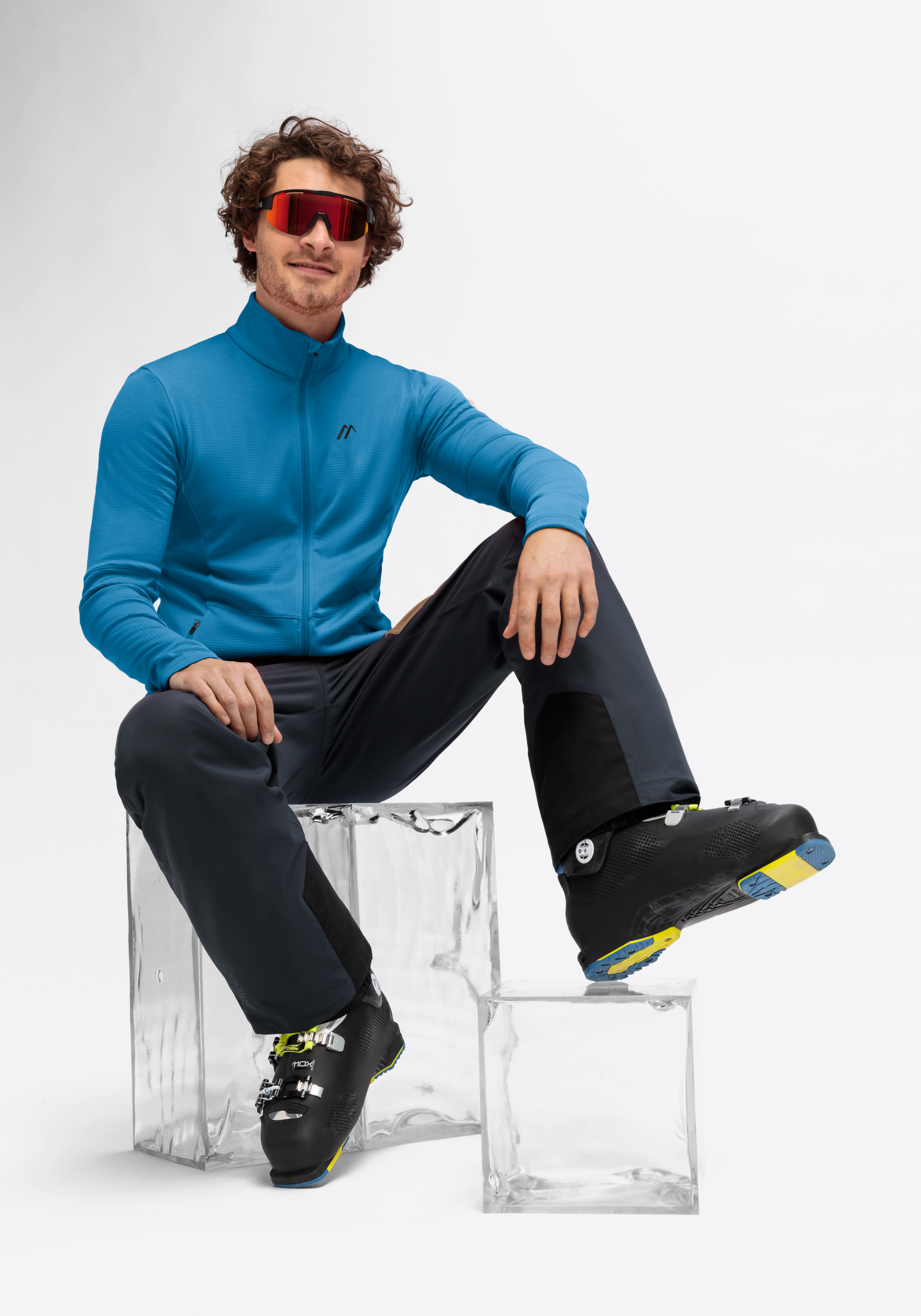 Schuh, Person, Sitzen, Hosen, Sneaker