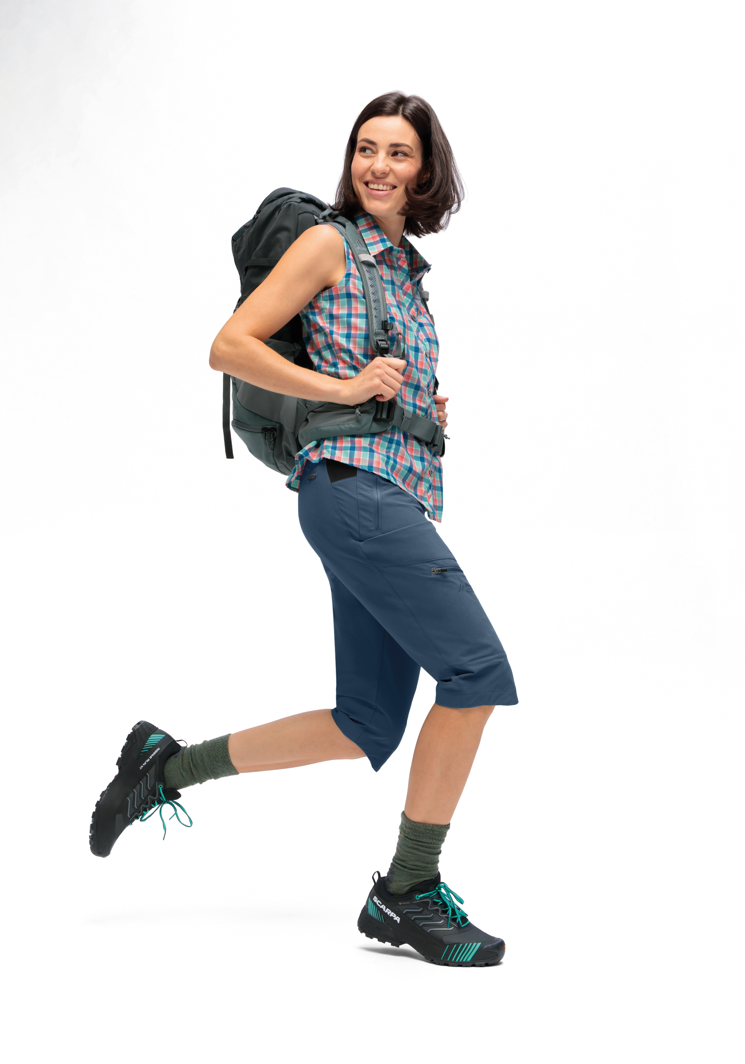 Inara slim Capri Vario Kurze Hose, Schuh, Person, Tasche, Sneaker, Schuh, Kurze Hose, Person, Tasche, Gesicht