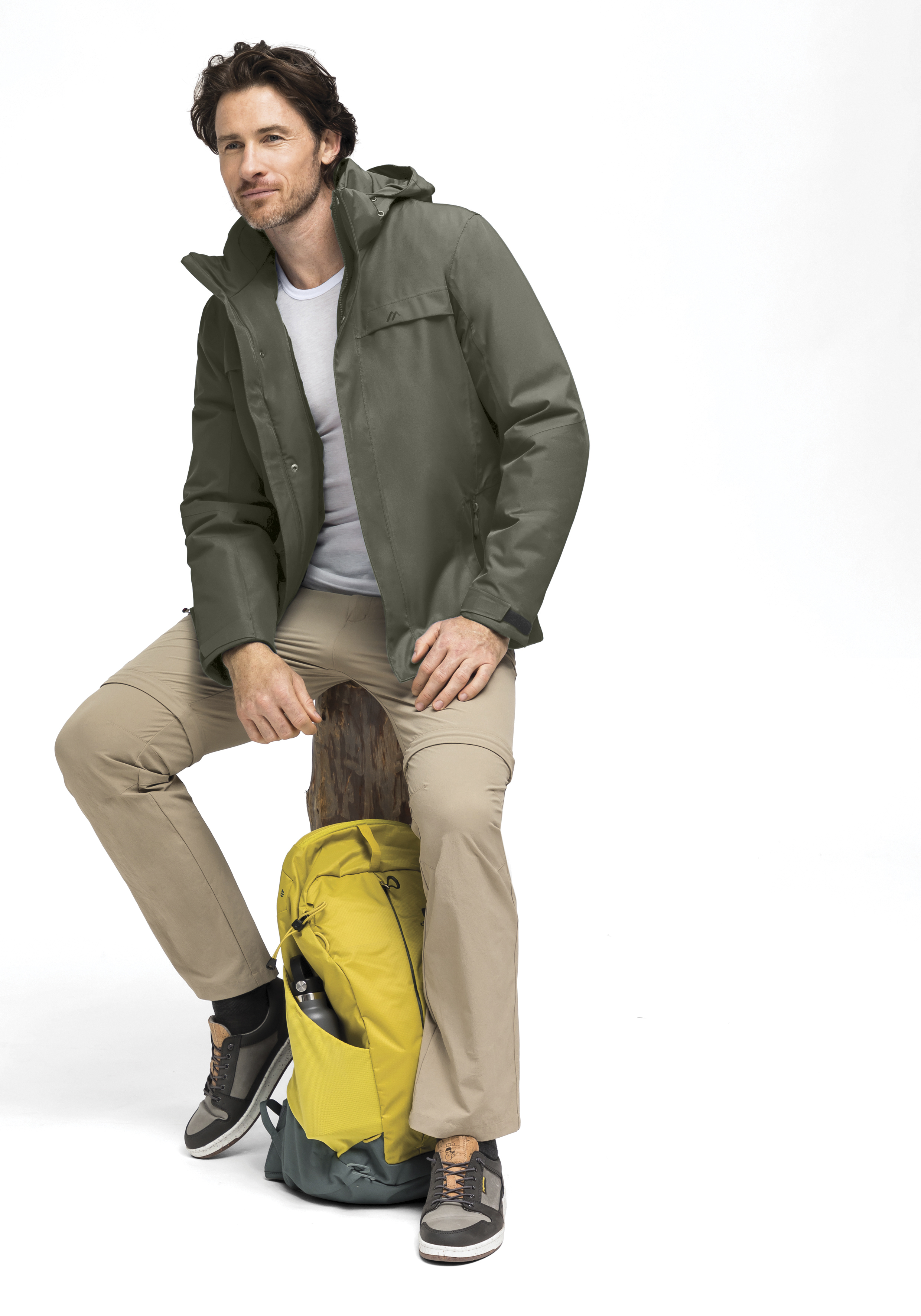 Herrenjacke, Outdoorjacke, Hose, Rucksack, Schuhe