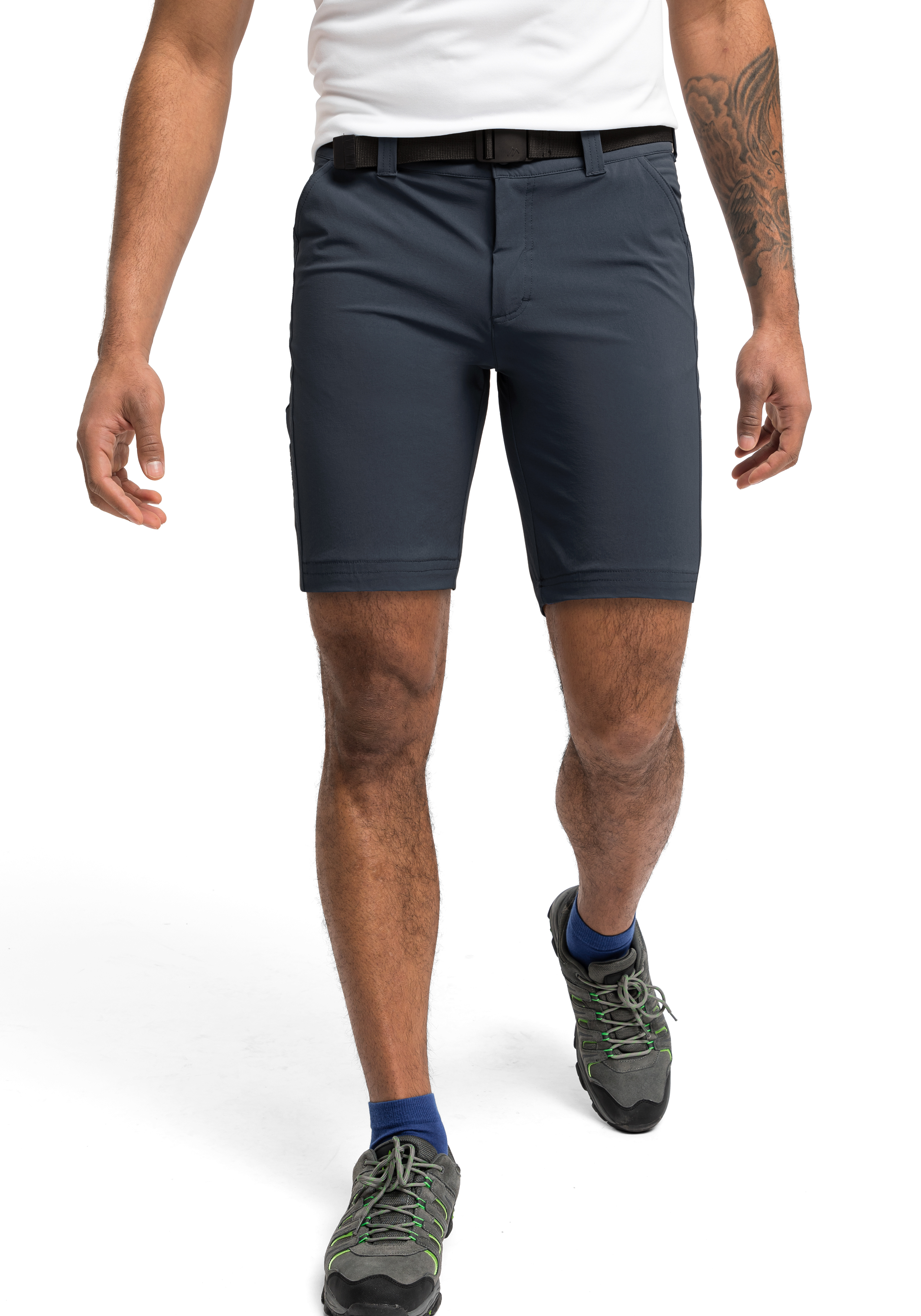 Nil Short M Kurze Hose, Erwachsener, Männlich, Mann, Person, Kurze Hose, Schuh, Erwachsener, Mann, Person, Kurze Hose, Schuh, Erwachsener, Mann, Person