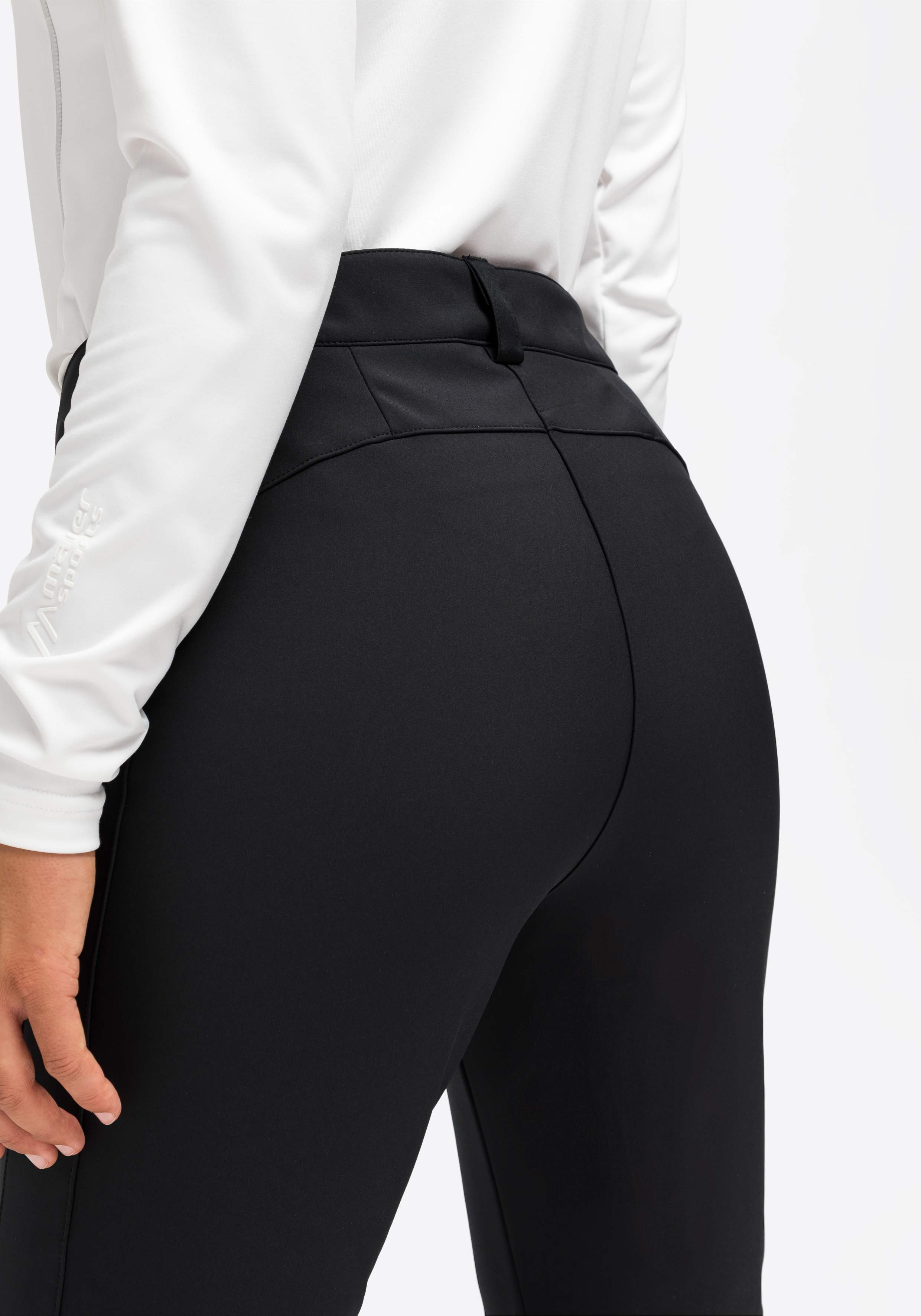 Bekleidung, Hosen, Person, Langarm, Ärmel