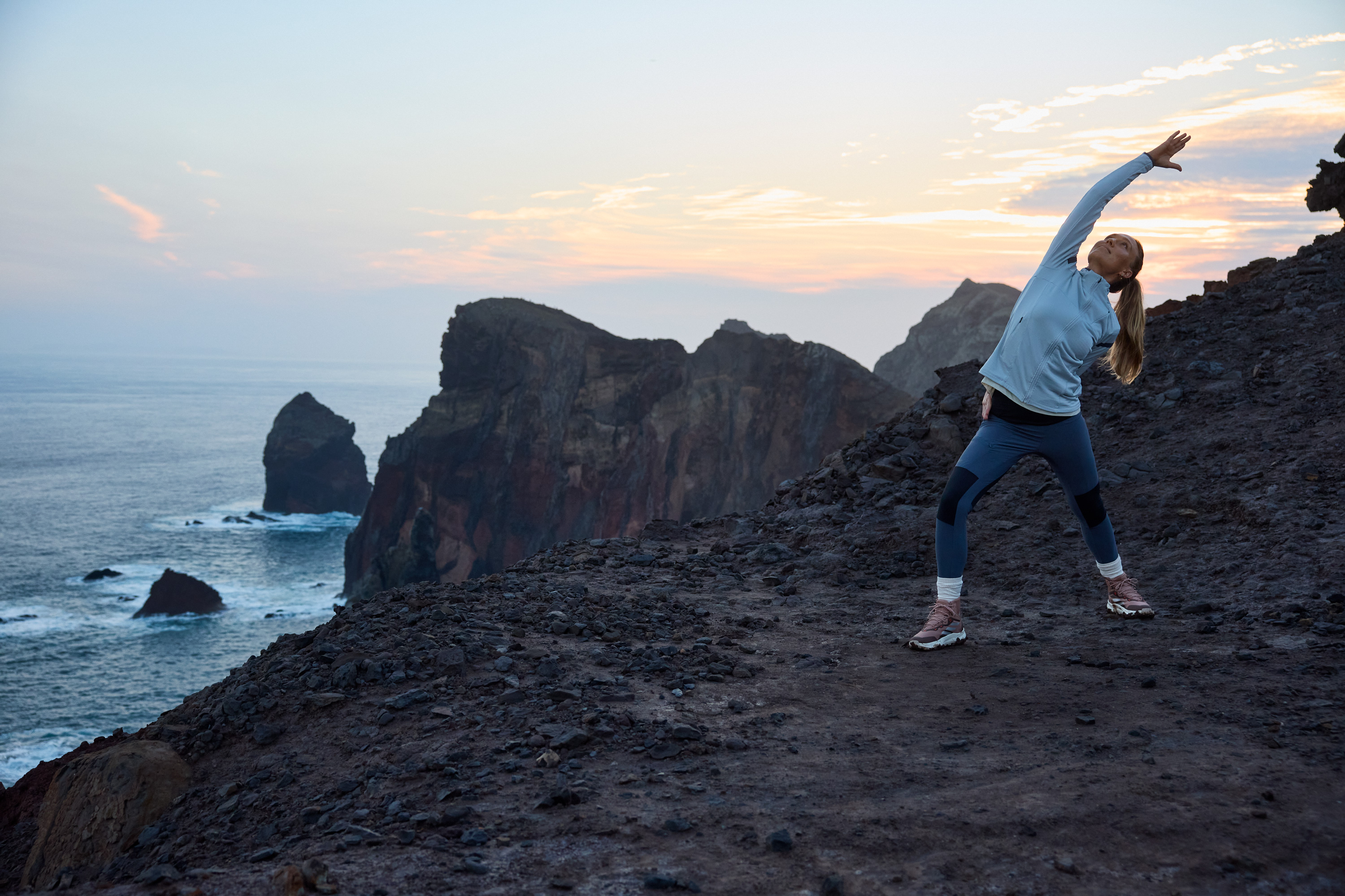 Klippe, Person, Krieger-Yoga-Pose, Schuh, Gesicht
