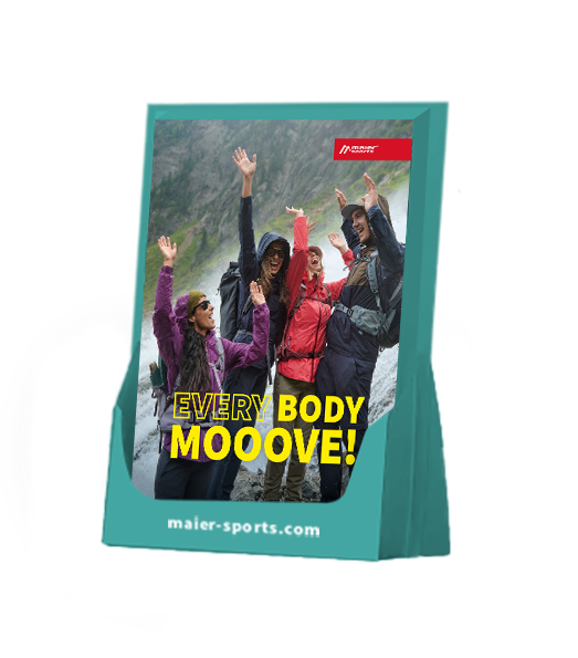 MAS250402_Mockup_Dispenser_DE_FW25_26_Everybody_Mooove_LAY01_(1) Werbung, Plakat, Kleidung, Mantel, Person