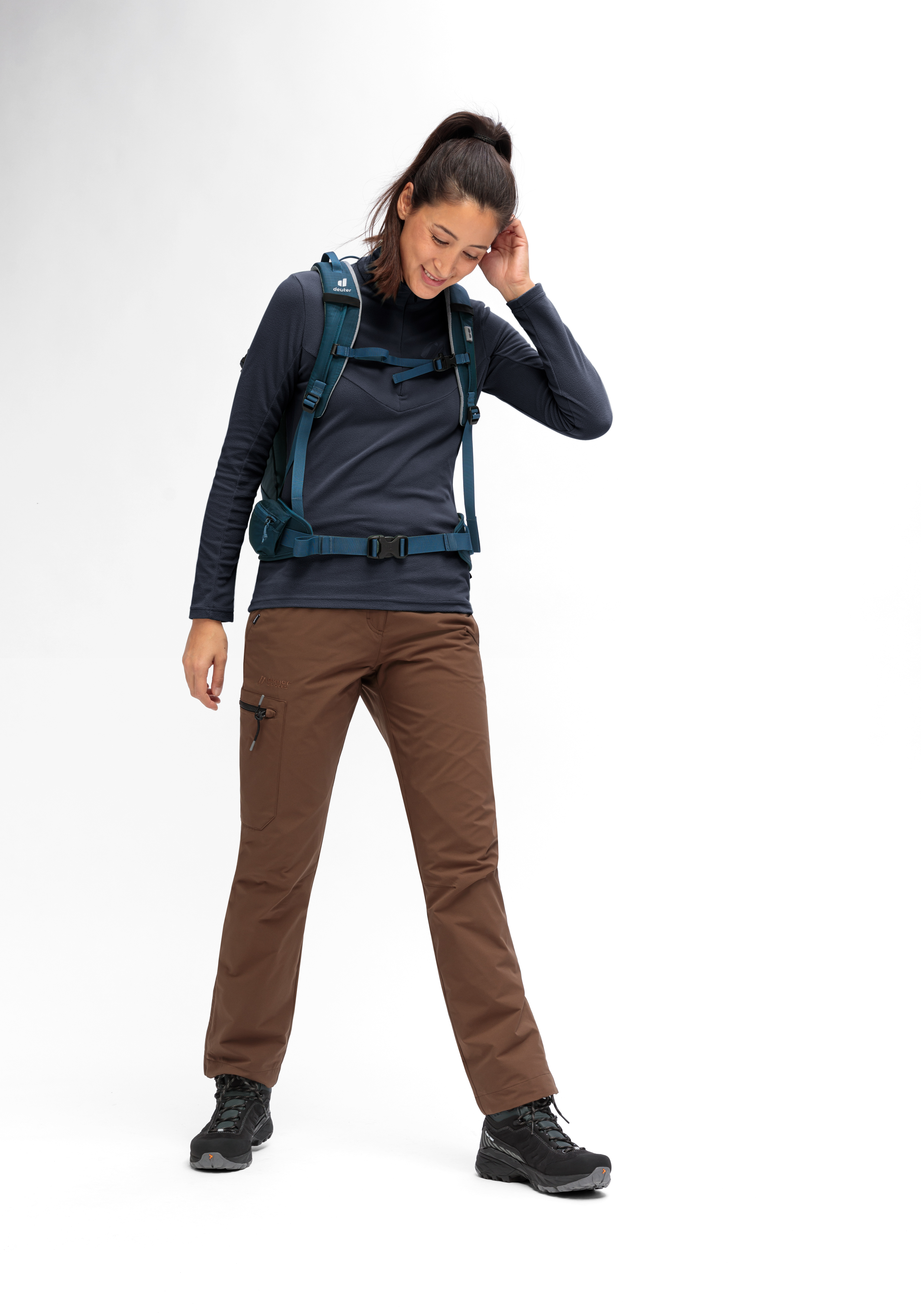 Hosen, Person, Tasche, Weste, Rucksack, Hosen, Person, Weste, Tasche, Rucksack, Hosen, Person, Jacke, Weste, Tasche