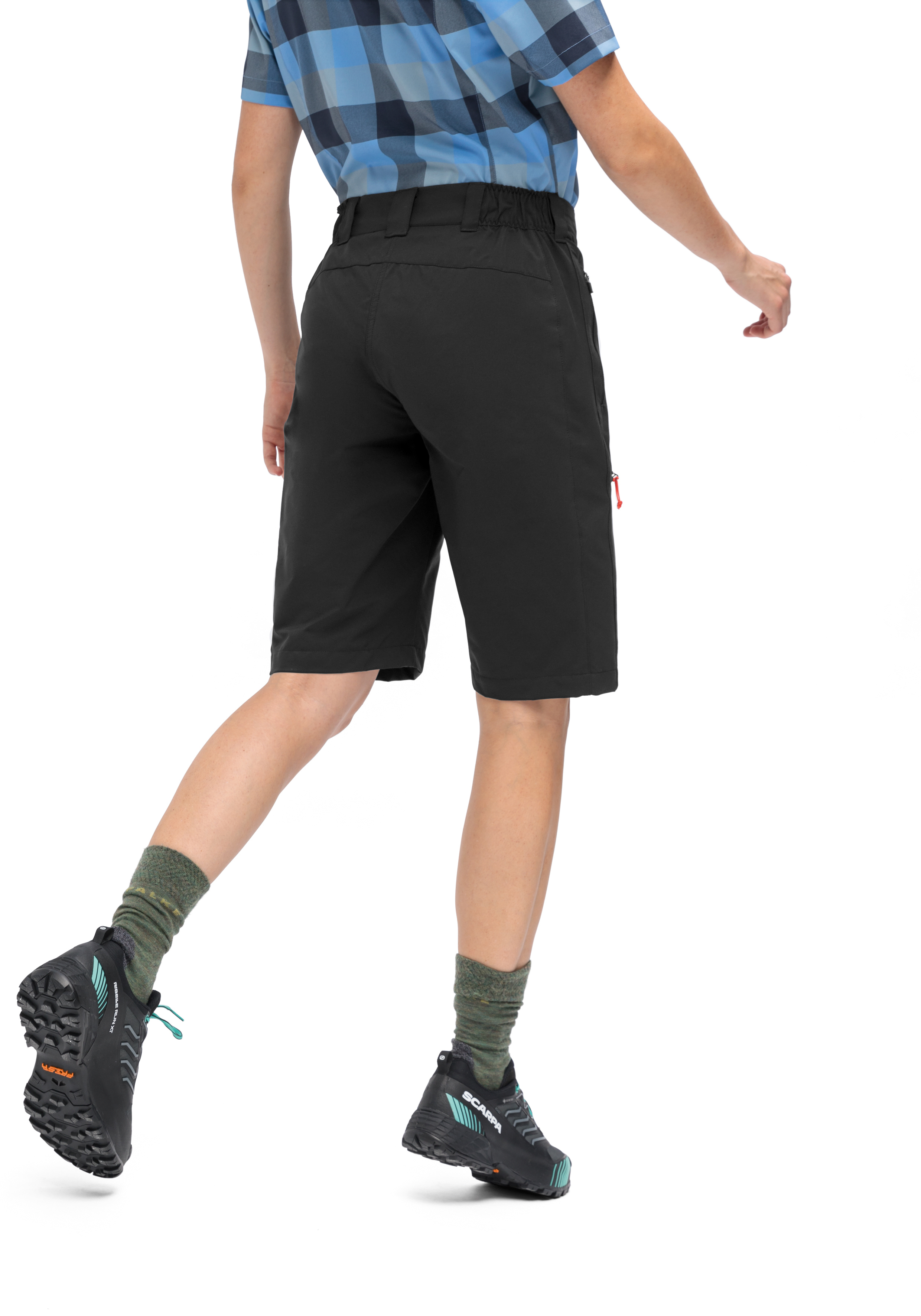 Lulaka Bermuda Loop Bekleidung, Kurze Hosen, Schuh, Sneaker, Person, Bekleidung, Kurze Hosen, Schuh, Person, Turnschuh, Bekleidung, Kurze Hosen, Schuh, Person, Turnschuh