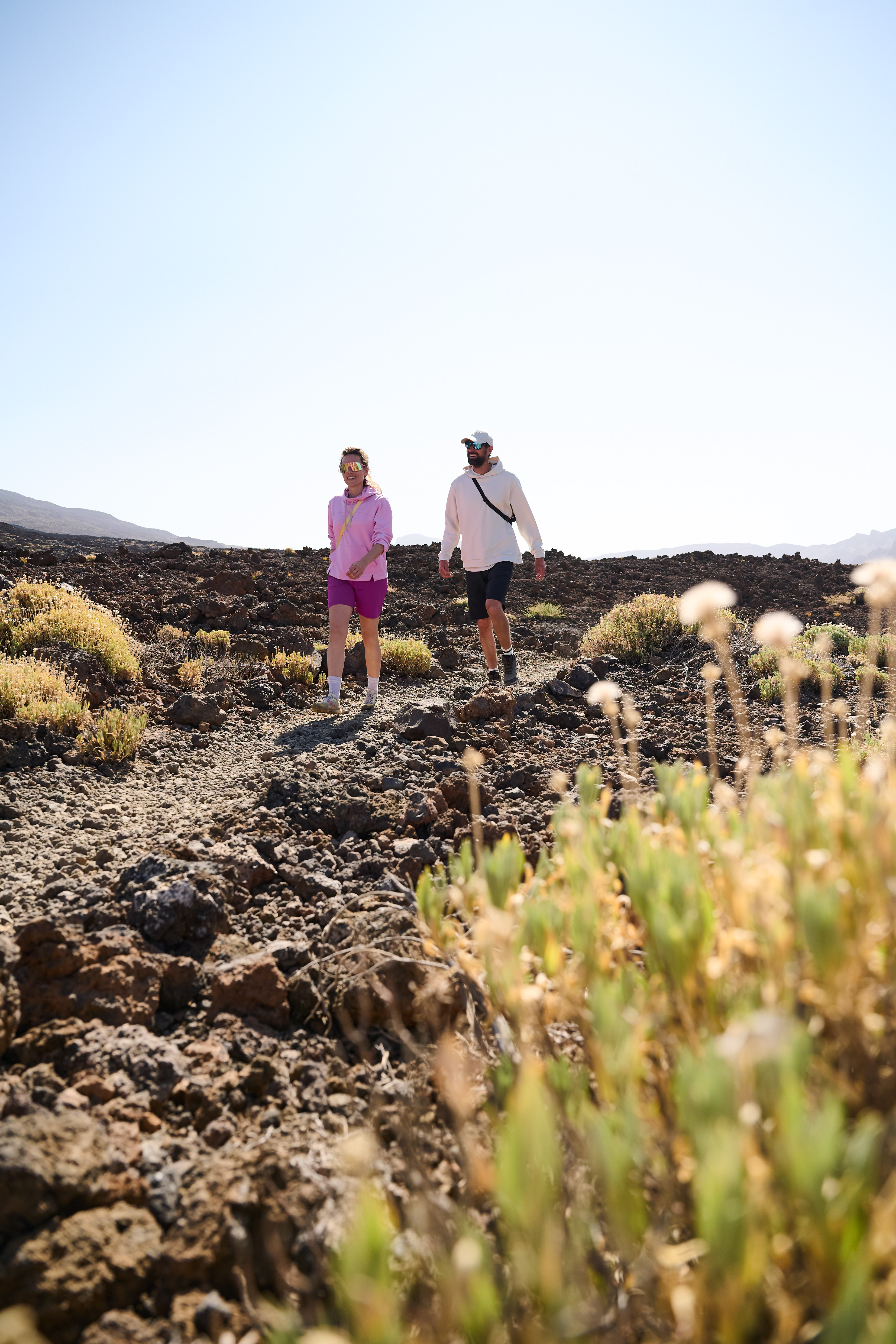 Boden, Gehen, Wandern, Kurze Hosen, Rock