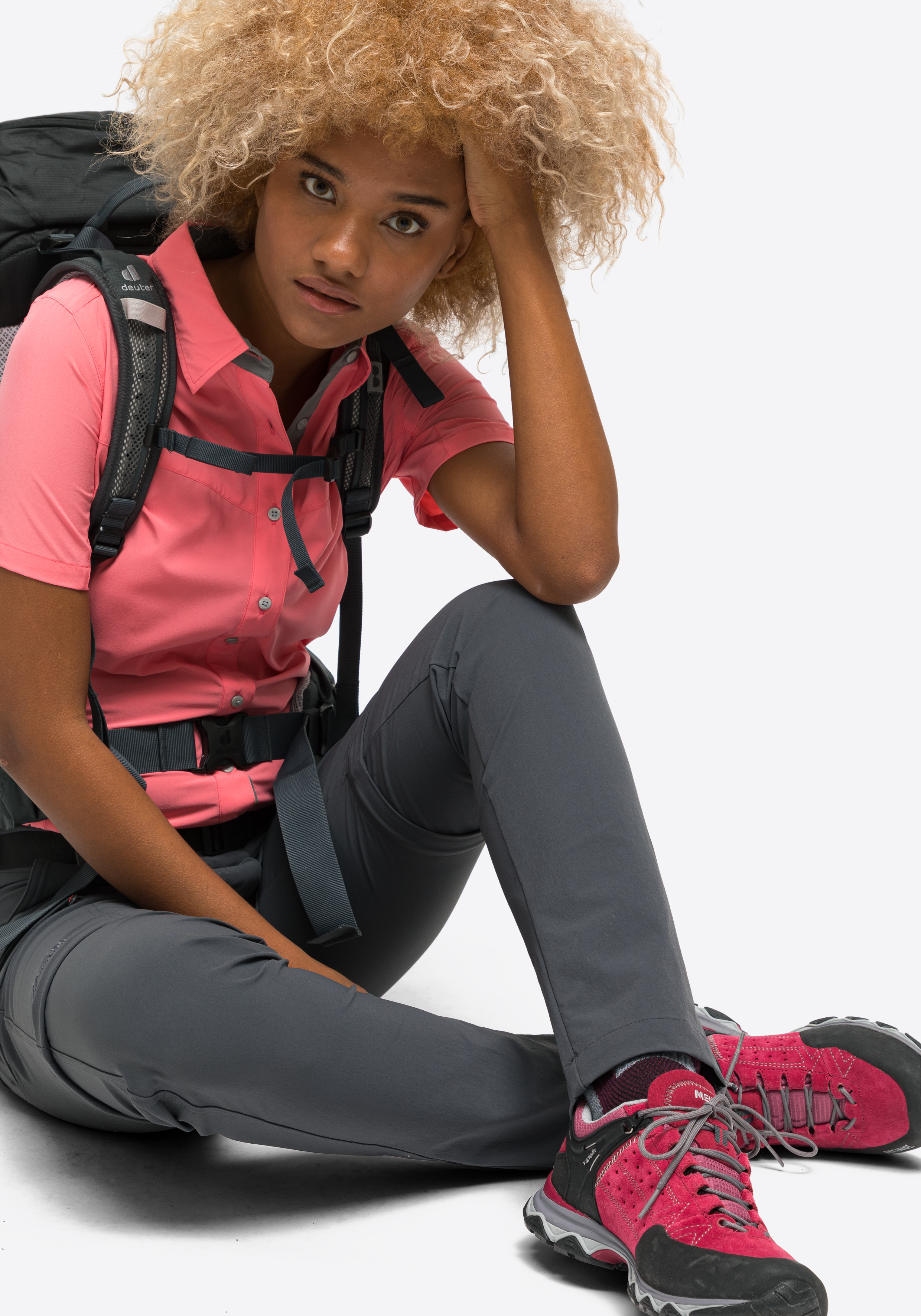 Schuh, Weste, Person, Turnschuh, Sitzend