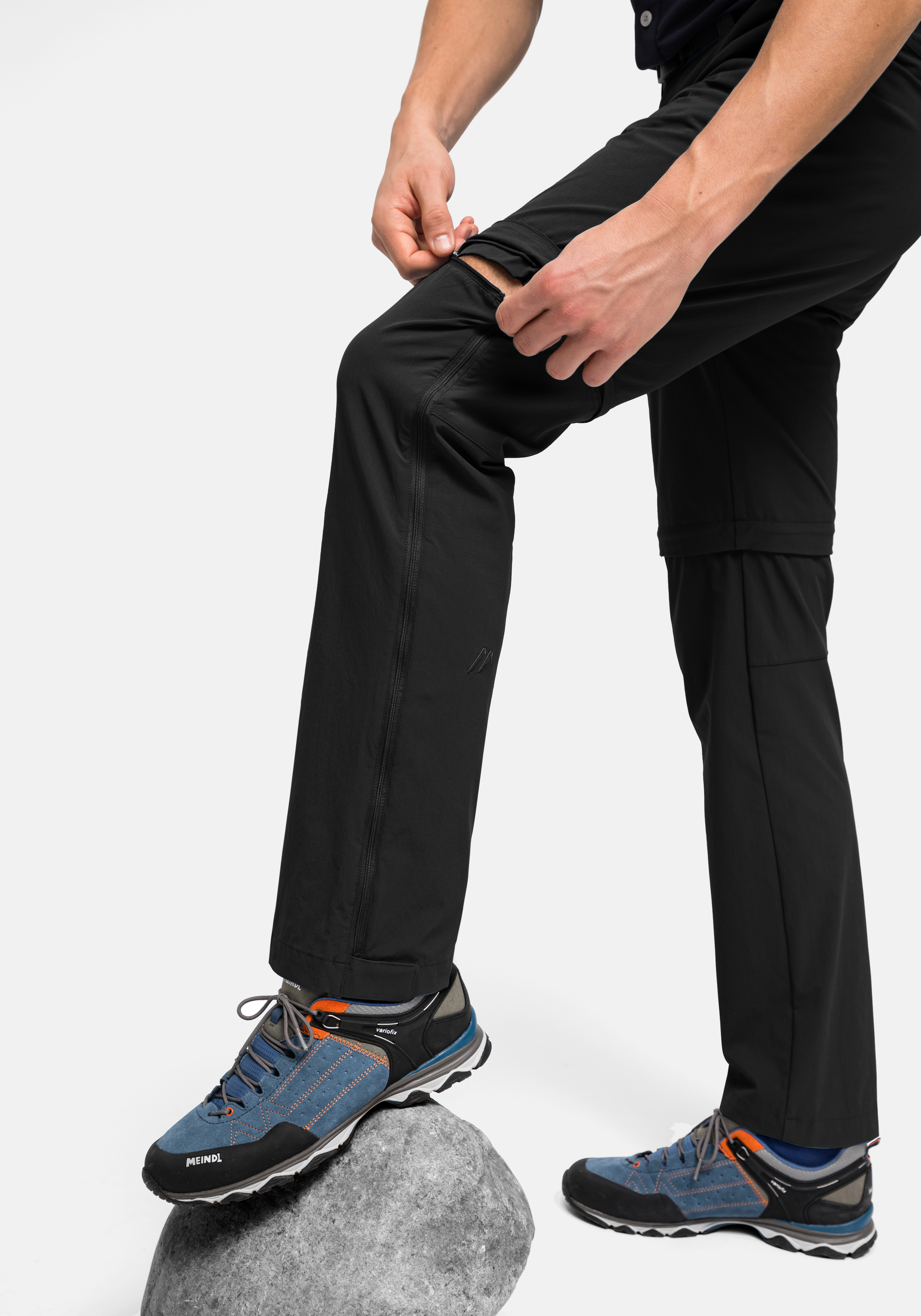 Schuhwerk, Schuh, Sneaker, Hosen, Person