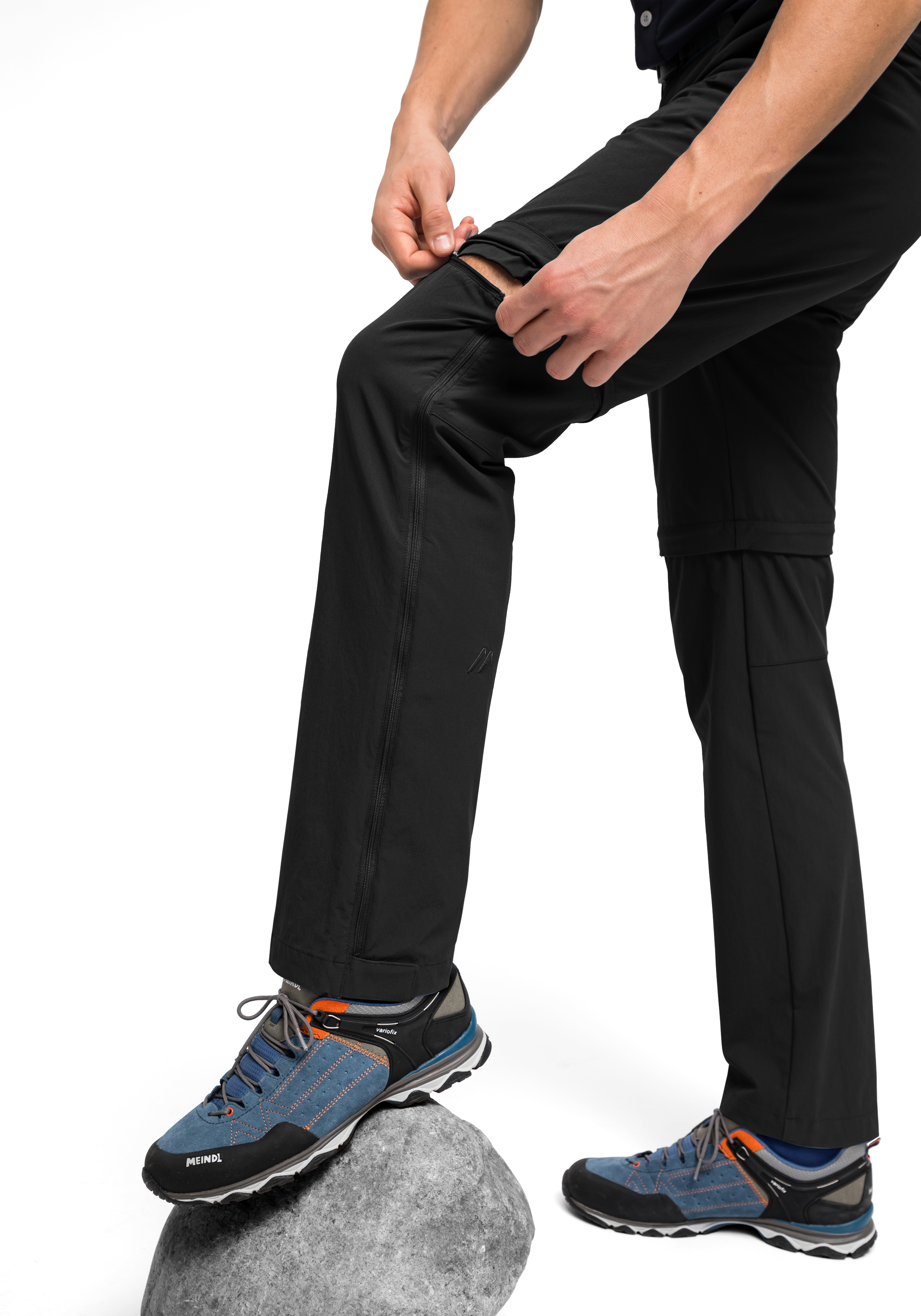 Schuhwerk, Schuh, Sneaker, Hosen, Person, Schuhwerk, Schuh, Sneaker, Hosen, Person