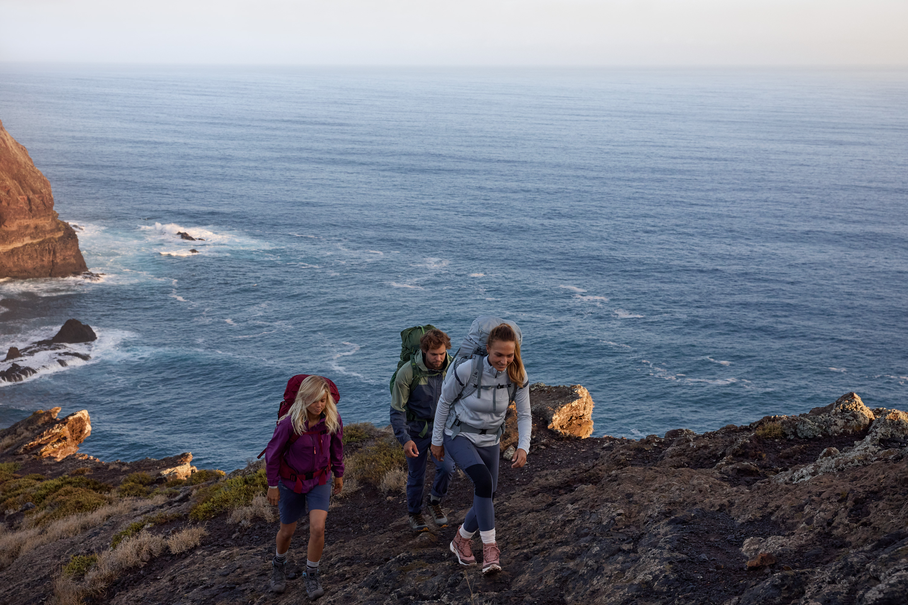bap2348_01201_231128 (1) Wandern, Person, Vorgebirge, Gehen, Tasche