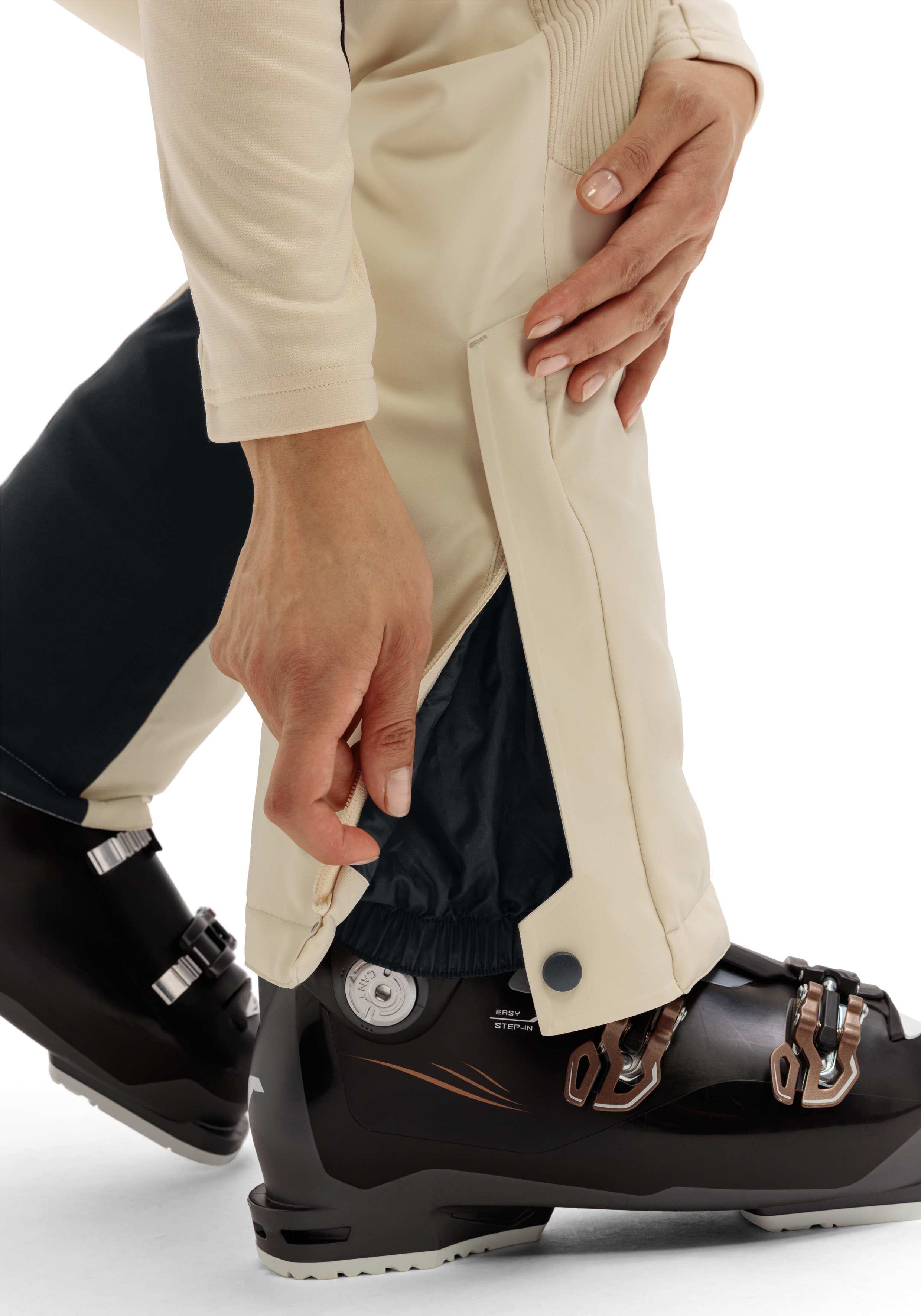 Whiteglam Pants W Bekleidung, Schuhwerk, Schuh, Sneaker, Person, Schuhwerk, Schuh, Sneaker, Person, Mantel, ski pants, Zip Öffnung, verstellbares Knöchelende, Tasche, Farbblock Beige-Schwarz