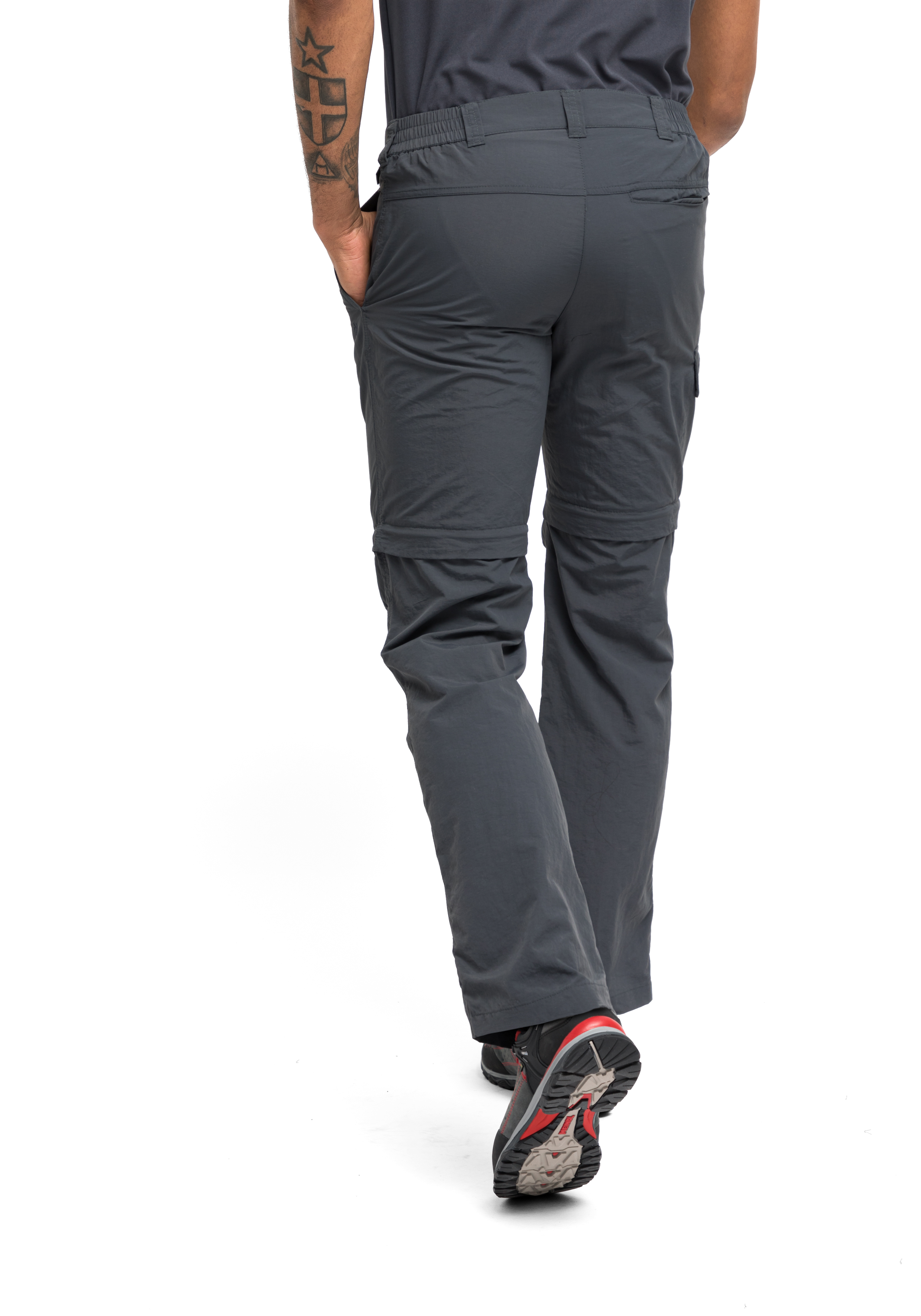 Trave Hosen, Schuh, Erwachsener, Mann, Person, Hosen, Schuh, Erwachsener, Mann, Person