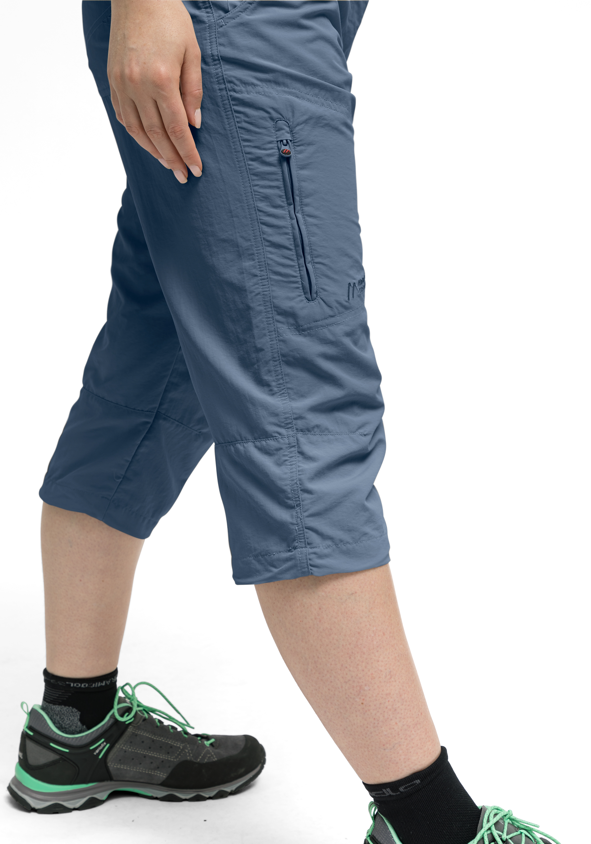 Neckar Kurze Hose, Schuh, Sneaker, Hosen, Person, Schuh, Kurze Hose, Turnschuh, Hosen, Person