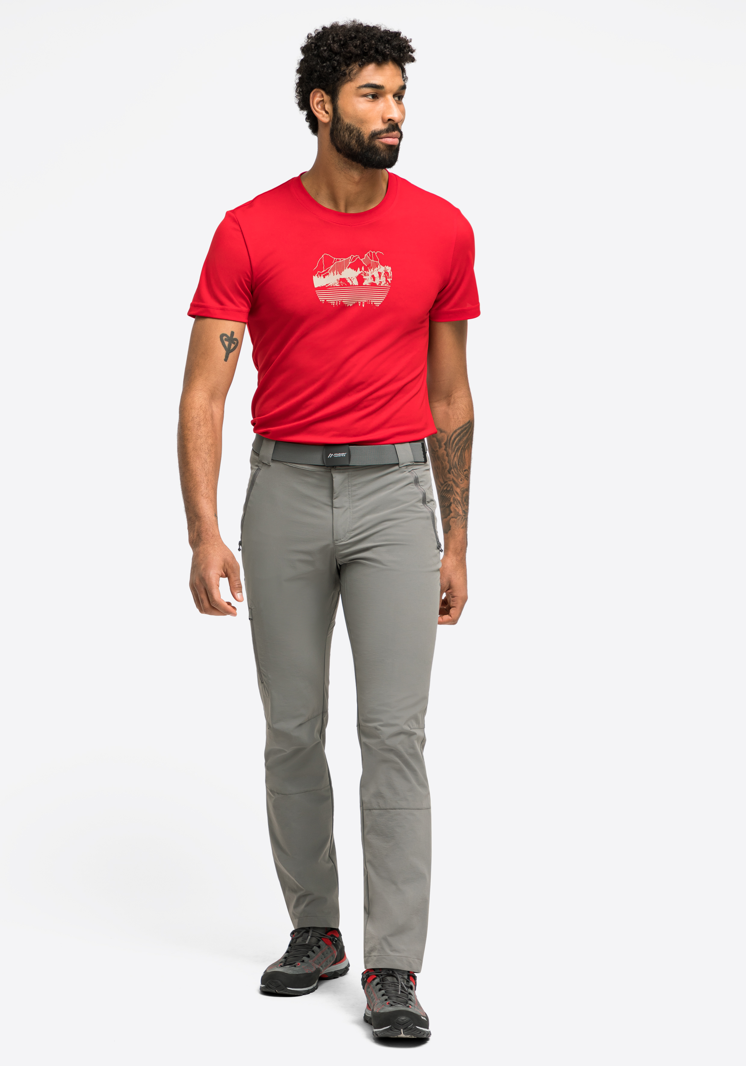 T-shirt, Hosen, Erwachsener, Mann, Person