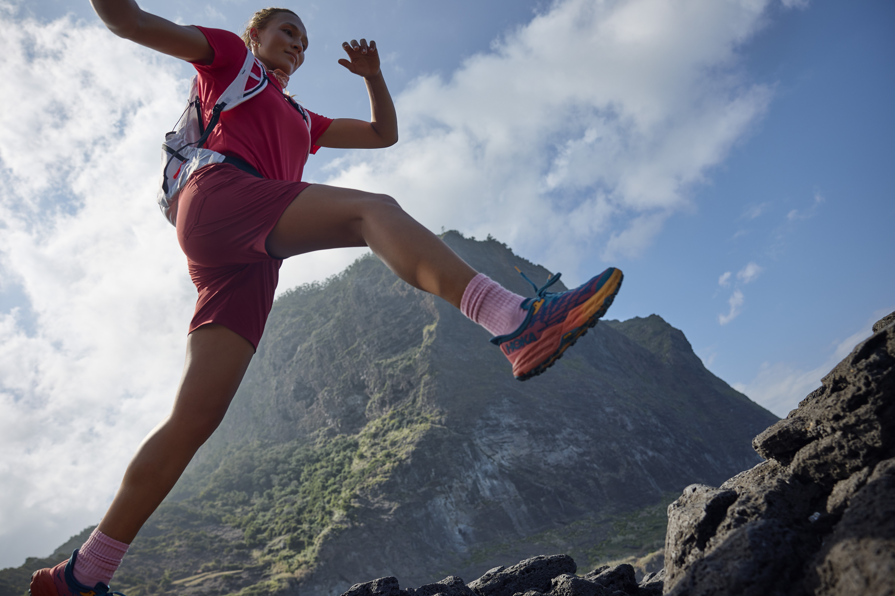Bekleidung, Kurze Hosen, Schuh, Person, Turnschuh